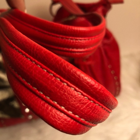 ‼️SOLD‼️☘️RED RHINESTONES AND STUDS HOBO HANDBAG☘️ - Picture 5 of 8